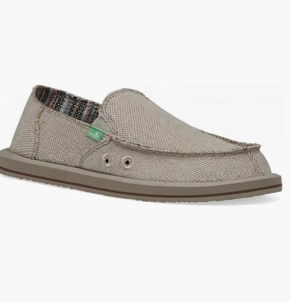 SANUK Beige Slip-On Loafers with Frayed Edges size 5